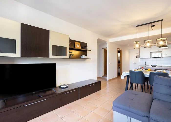 Paraiso Ii Tg Free Wifi Apartman